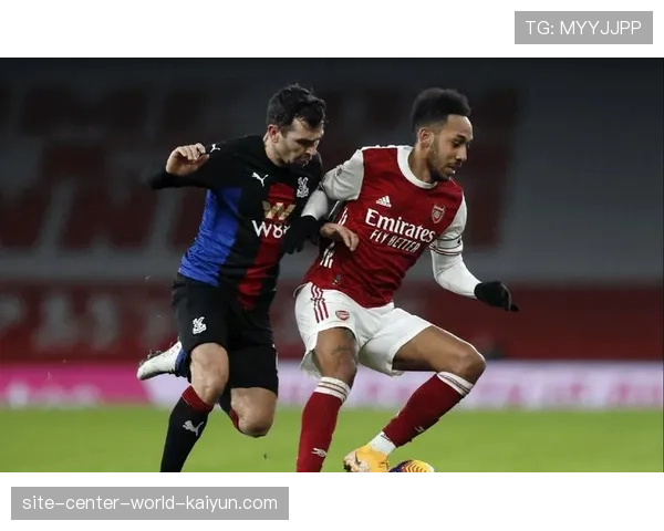 枪手防守体系革新场均仅让对手射正2.18次 拉亚成英超最清闲门将