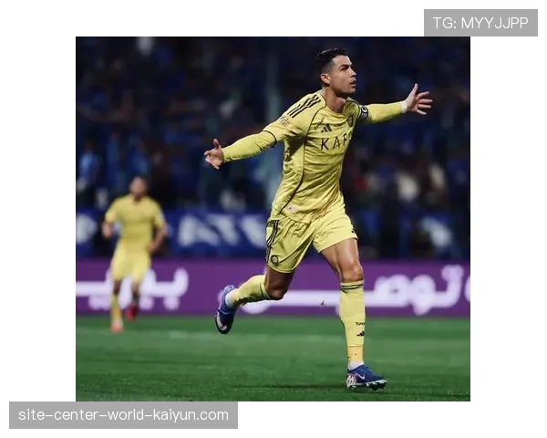 C罗腿筋轻伤缺席热身赛 马丁内斯明确中锋备选方案 C罗腿筋轻伤缺席热身赛 马丁内斯明确中锋备选方案