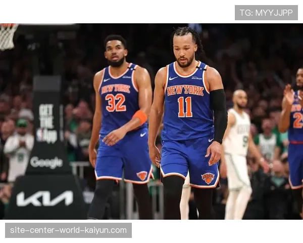 尼克斯阵容健康防守扎实稳居前三季后赛占据有利对阵位置 尼克斯阵容健康防守扎实稳居前三季后赛占据有利对阵位置